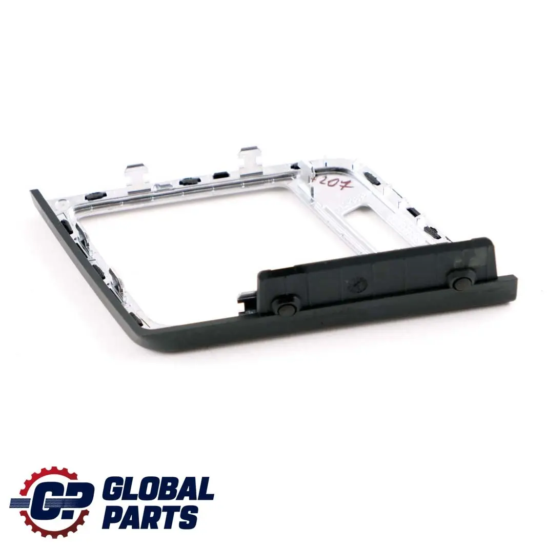 Mercedes Classe E W207 cruscotto destro bocchetta d'aria Cover Trim Argento - SKU A2078300200-1 - Numero di parte A2078300200
