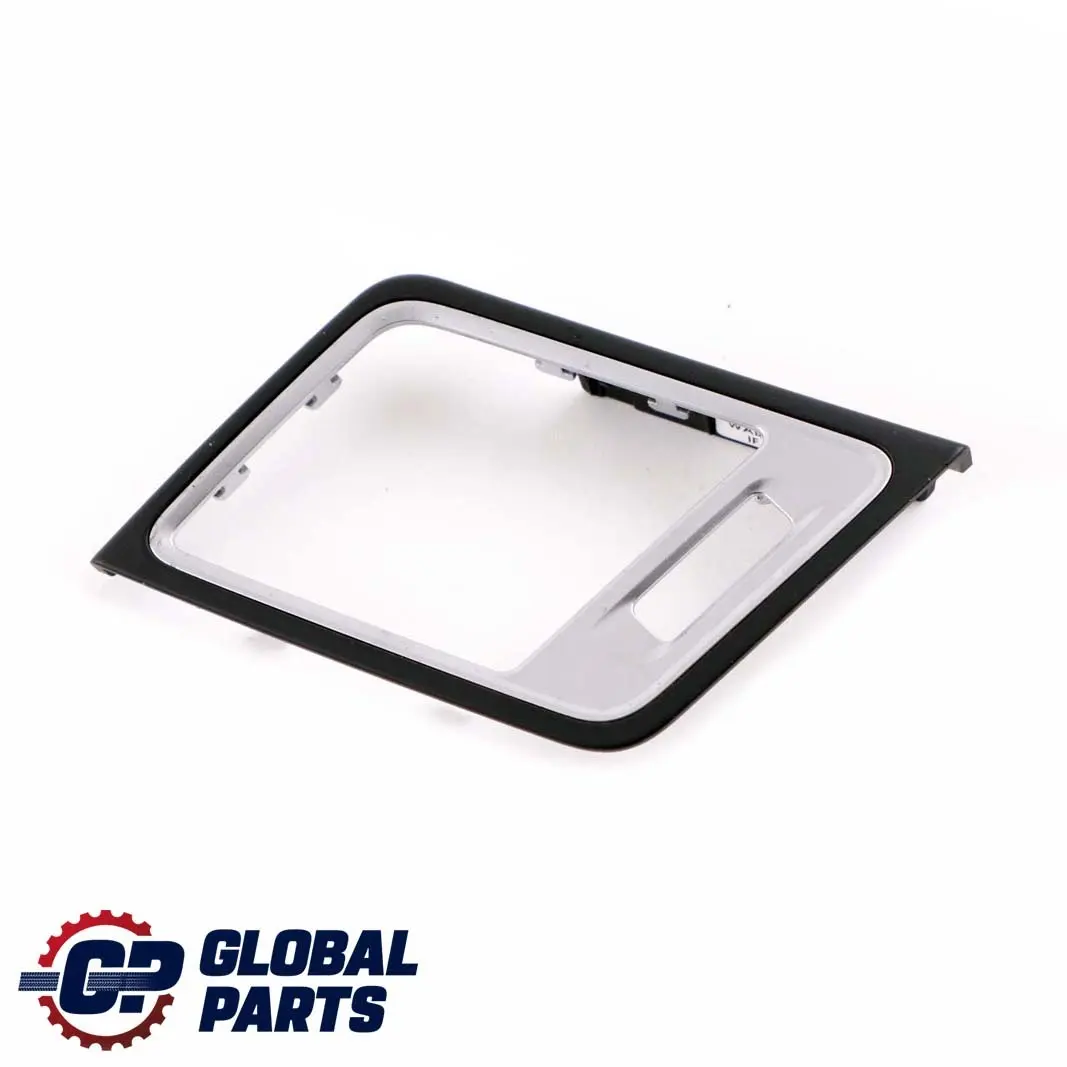 Classe E W207 cruscotto destro bocchetta d'aria Cover Trim Argento per Mercedes con numero di parte A2078300200 Mercedes Classe E W207 cruscotto destro bocchetta d'aria Cover Trim Argento - SKU A2078300200-1 - Numero di parte A2078300200