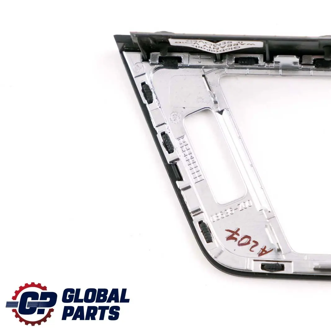 Mercedes Classe E W207 cruscotto destro bocchetta d'aria Cover Trim Argento - SKU A2078300200-1 - Numero di parte A2078300200