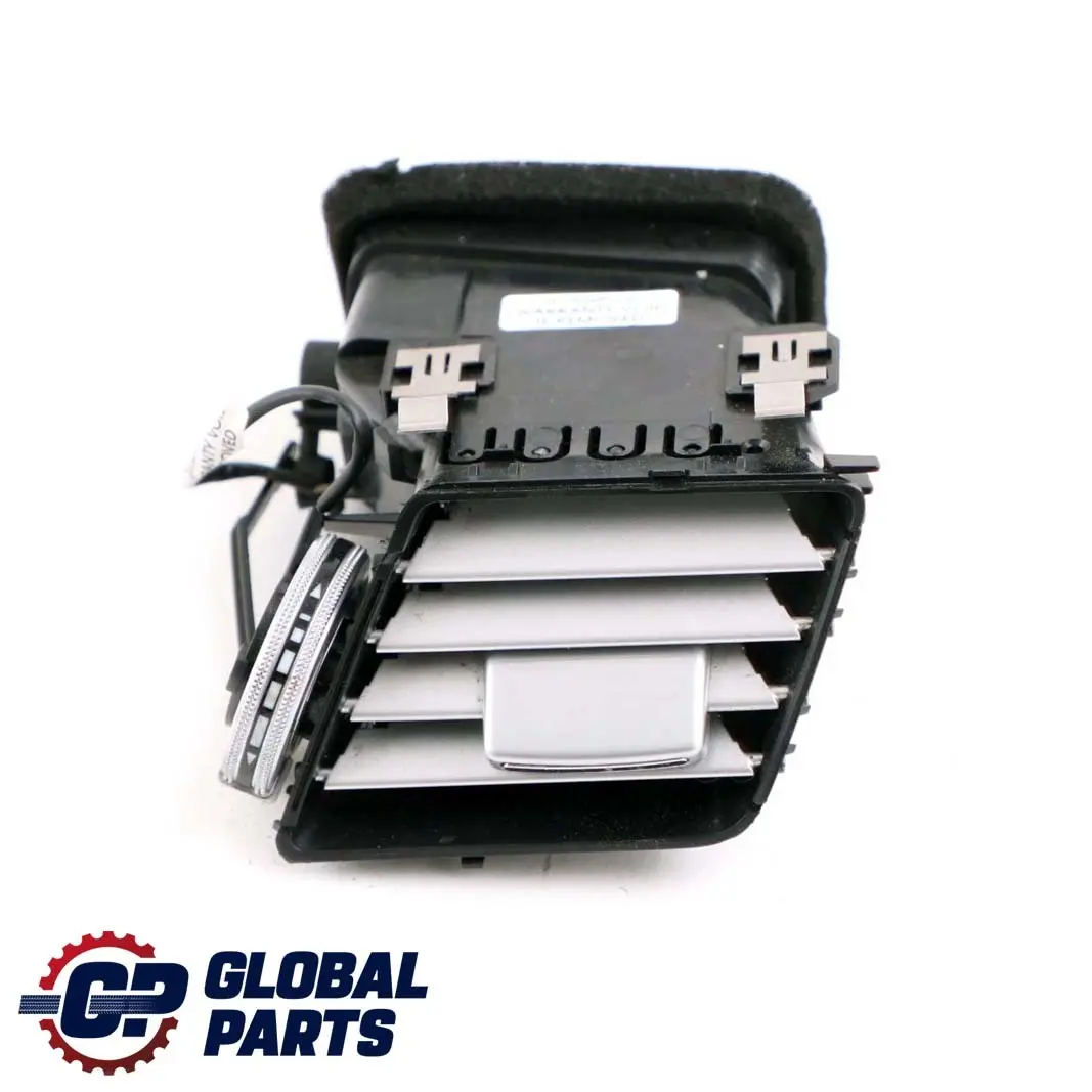 W207 Salpicadero Derecho Boquilla De Ventilacion De Aire para Mercedes con número de pieza A2078300200 Mercedes W207 Salpicadero Derecho Boquilla De Ventilacion De Aire - SKU A2078300200 - Número de pieza A2078300200