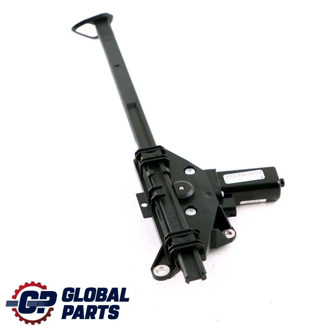 Mercedes-Benz E-Class W207 Seatbelt Feeder Motor Belt Adjuster Left N/S to with Part number A2078600182 Mercedes-Benz E-Class W207 Seatbelt Feeder Motor Belt Adjuster Left N/S - SKU A2078600182 - Part number A2078600182