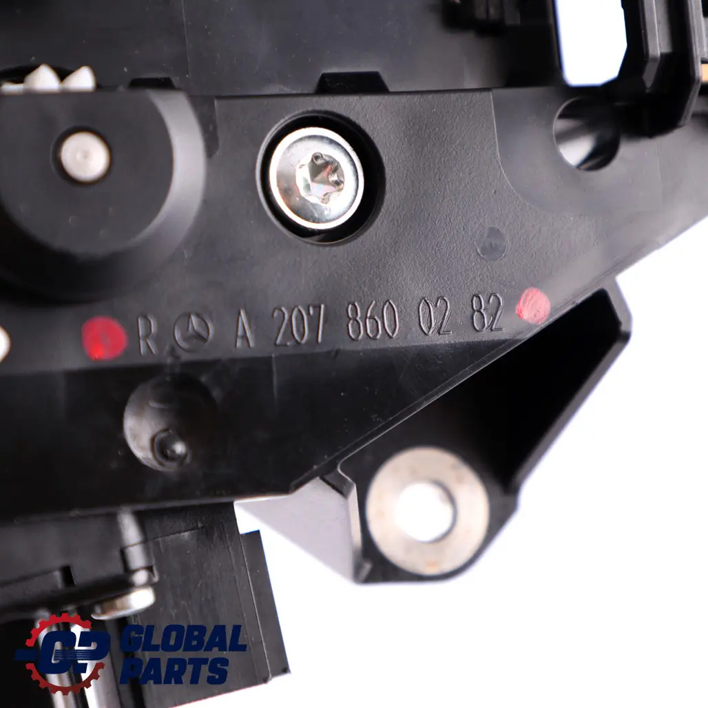 W207 Coupe Alimentador cinturón seguridad motor Ajustador derecho para Mercedes con número de pieza A2078600282 Mercedes W207 Coupe Alimentador cinturón seguridad motor Ajustador derecho - SKU A2078600282 - Número de pieza A2078600282