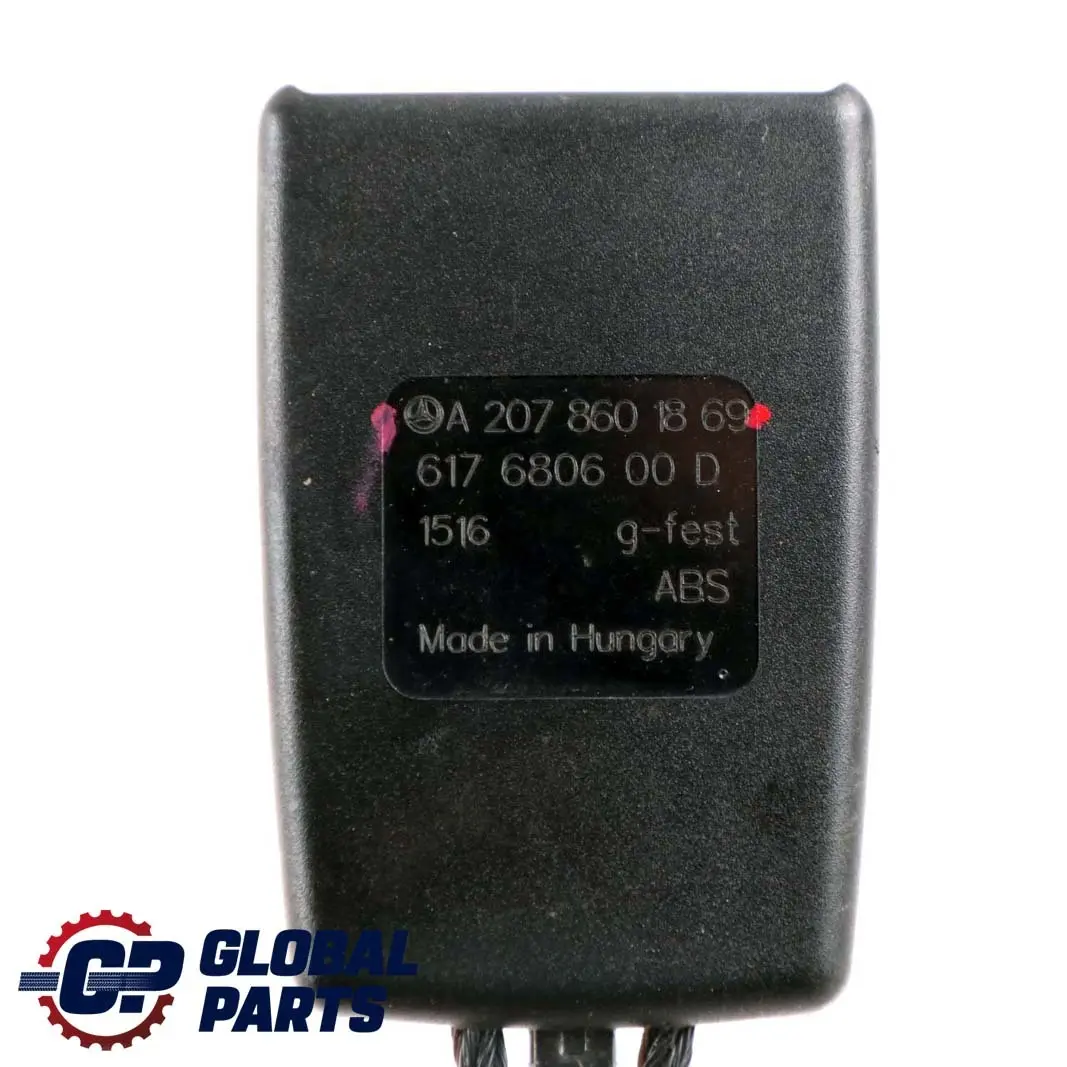 W207 Tenditore fibbia cintura sicurezza anteriore destra per Mercedes W204 con numero di parte A2078601869 Mercedes W204 W207 Tenditore fibbia cintura sicurezza anteriore destra - SKU A2078601869 - Numero di parte A2078601869