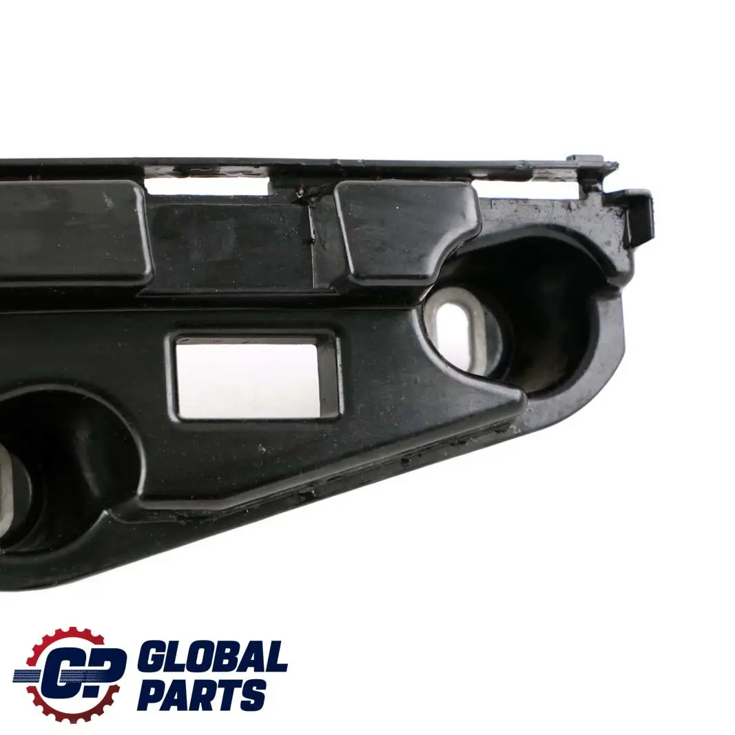 Mercedes E W207 A207 Paraurti posteriore sinistro Supporto Staffa Guida - SKU A2078800303 - Numero di parte A2078800303