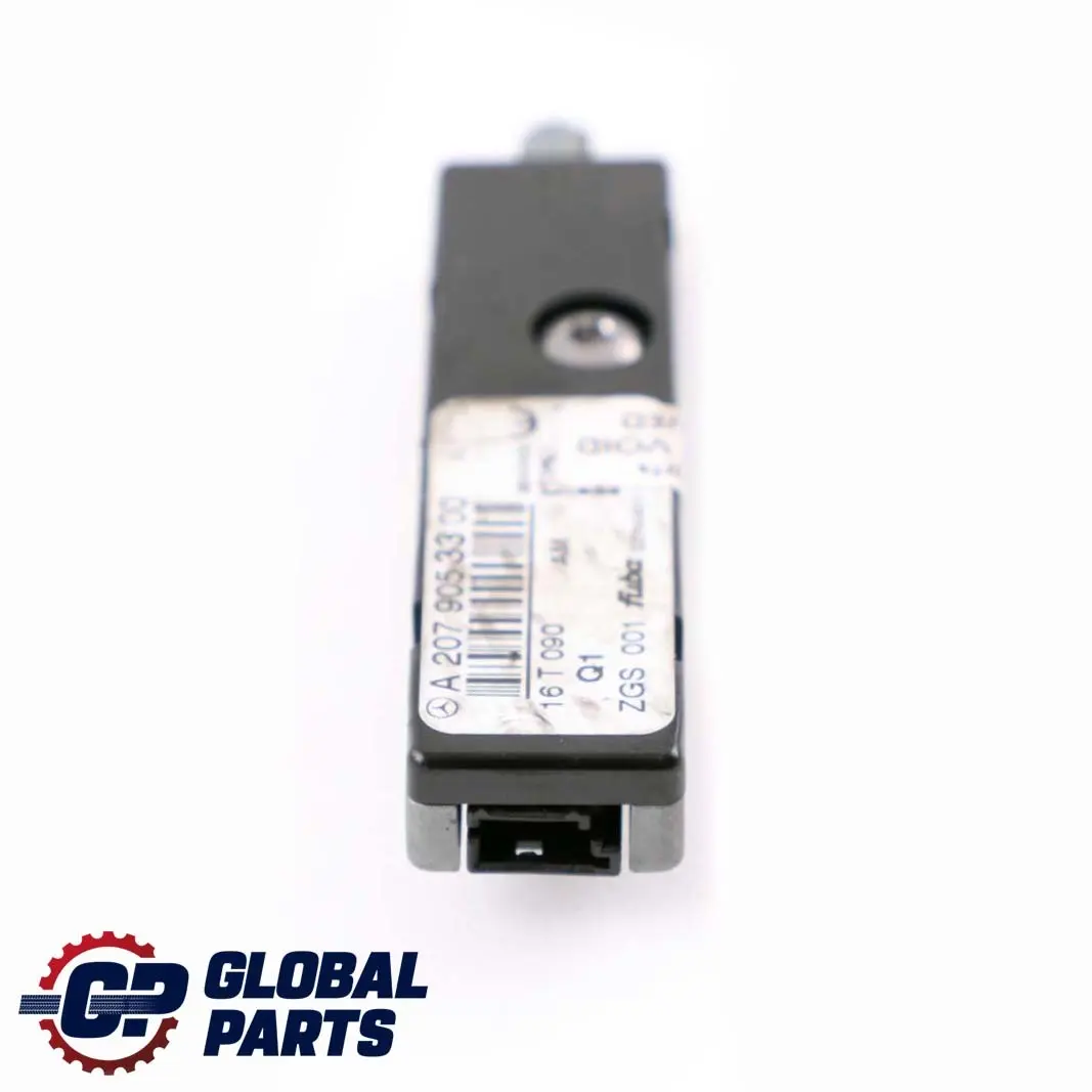 W207 Cabrio A207 Trasera Izquierda Radio Antena Amplificador para Mercedes con número de pieza A2079053300 Mercedes W207 Cabrio A207 Trasera Izquierda Radio Antena Amplificador - SKU A2079053300 - Número de pieza A2079053300