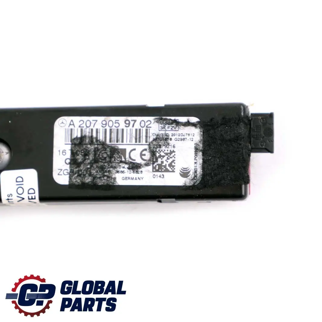W207 A207 Radio Antena Antena Amplificador Módulo Unidad Derecha para Mercedes con número de pieza A2079059702 Mercedes W207 A207 Radio Antena Antena Amplificador Módulo Unidad Derecha - SKU A2079059702 - Número de pieza A2079059702