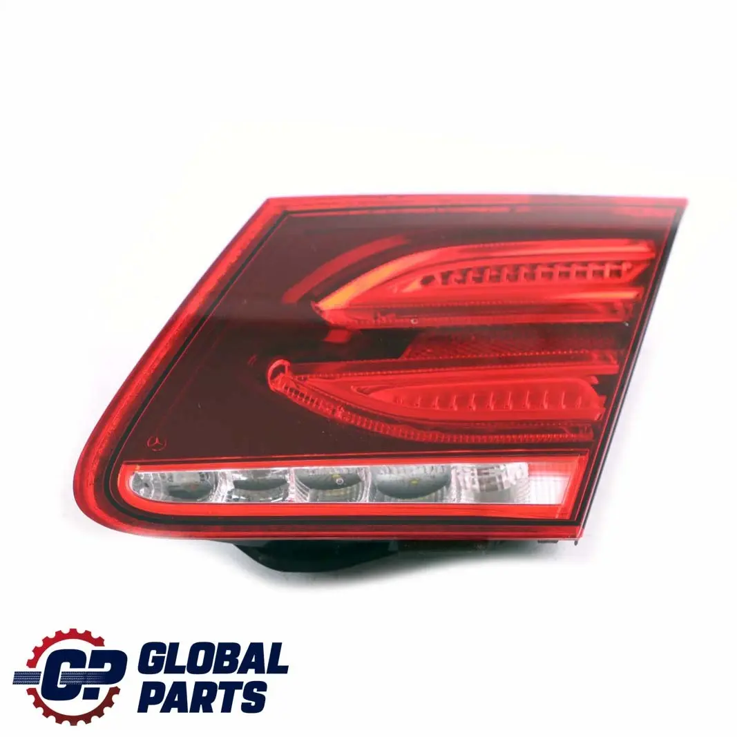 Mercedes W207 Lampa Klapy Bagażnika Prawy Tył Prawa Tylna - SKU A2079063800 - Numer Części A2079063800