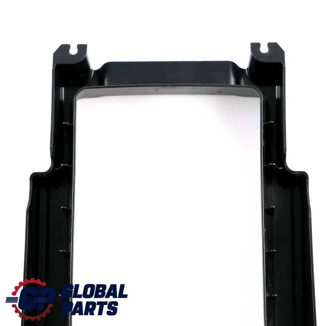 W207 Cabriolet Rivestimento sedile posteriore bracciolo Mercedes A207 - SKU A2079200386 - Numero di parte A2079200386