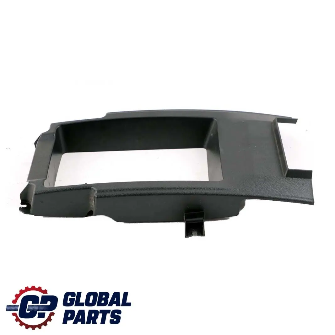 W207 Cabriolet Rivestimento sedile posteriore bracciolo Mercedes A207 - SKU A2079200386 - Numero di parte A2079200386