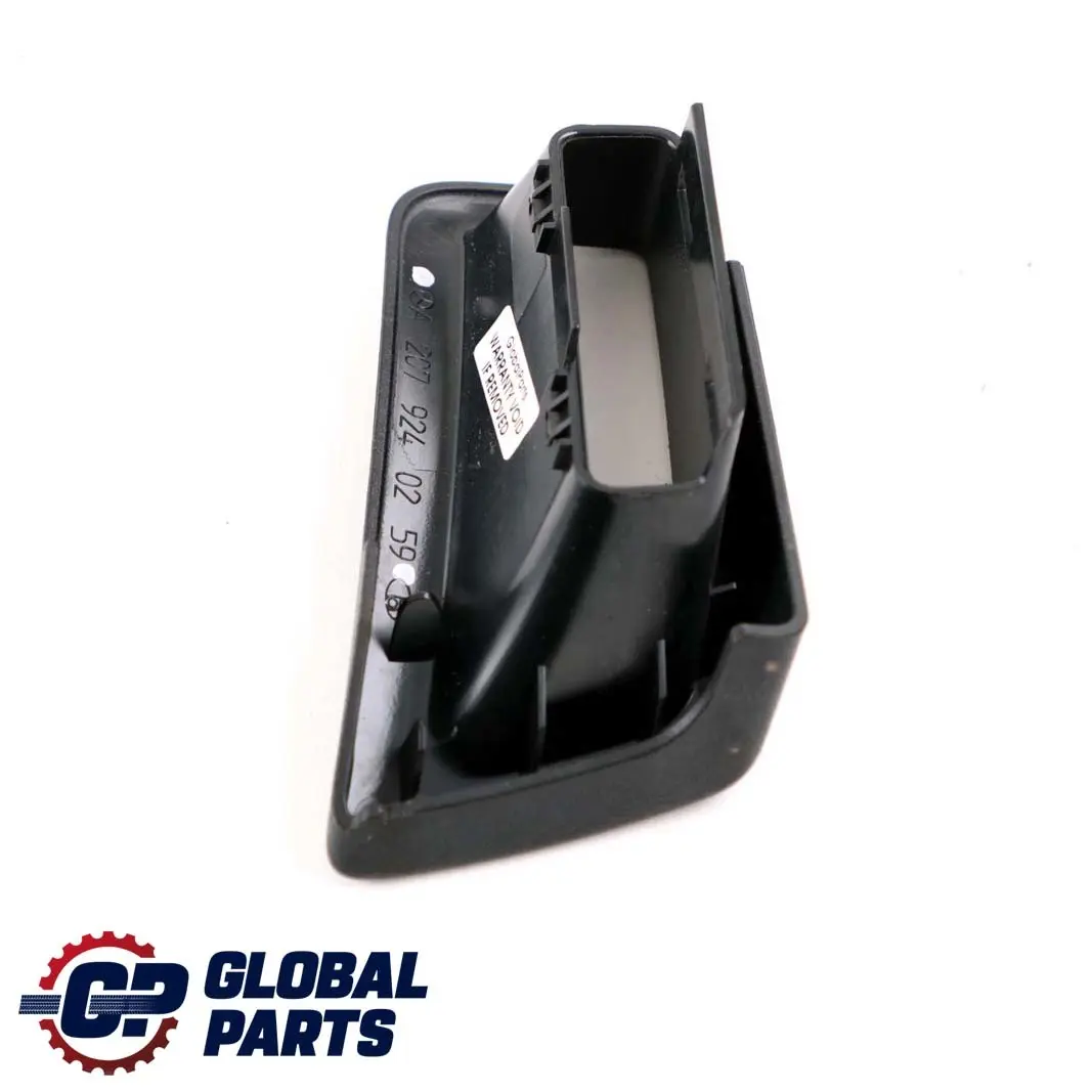 Guía cinturón seguridad Cubierta Trim Derecha para Mercedes A207 Convertible con número de pieza A2079240259 Mercedes A207 Convertible Guía cinturón seguridad Cubierta Trim Derecha - SKU A2079240259 - Número de pieza A2079240259