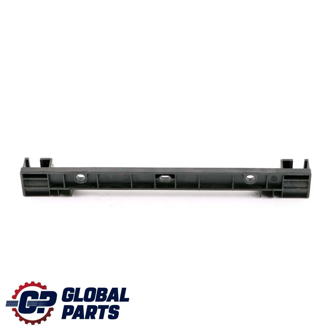 W207 Convertible Bracket Holder Mount pour Mercedes A207 à propos du numéro de pièce A2079700572 Mercedes A207 W207 Convertible Bracket Holder Mount - SKU A2079700572 - Numéro de pièce A2079700572