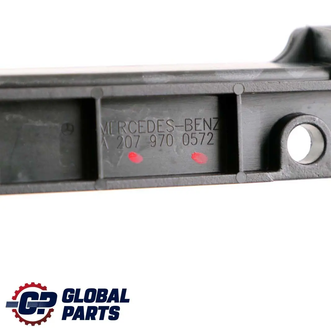 W207 Convertible Soporte Soporte para Mercedes A207 con número de pieza A2079700572 Mercedes A207 W207 Convertible Soporte Soporte - SKU A2079700572 - Número de pieza A2079700572