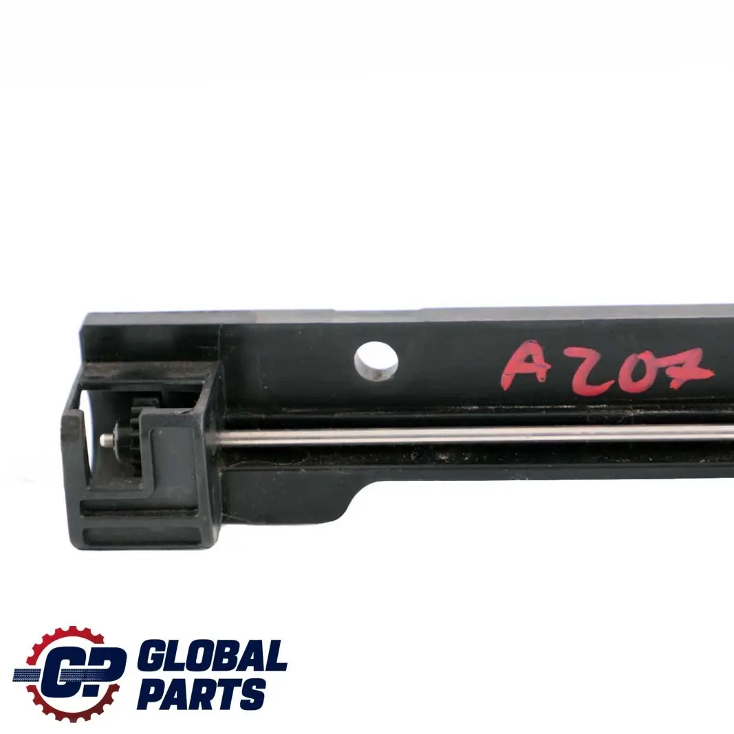 W207 Cabrio-Halterung Halterung für Mercedes A207 mit Teilenummer A2079700572 Mercedes A207 W207 Cabrio-Halterung Halterung - SKU A2079700572 - Teilenummer A2079700572