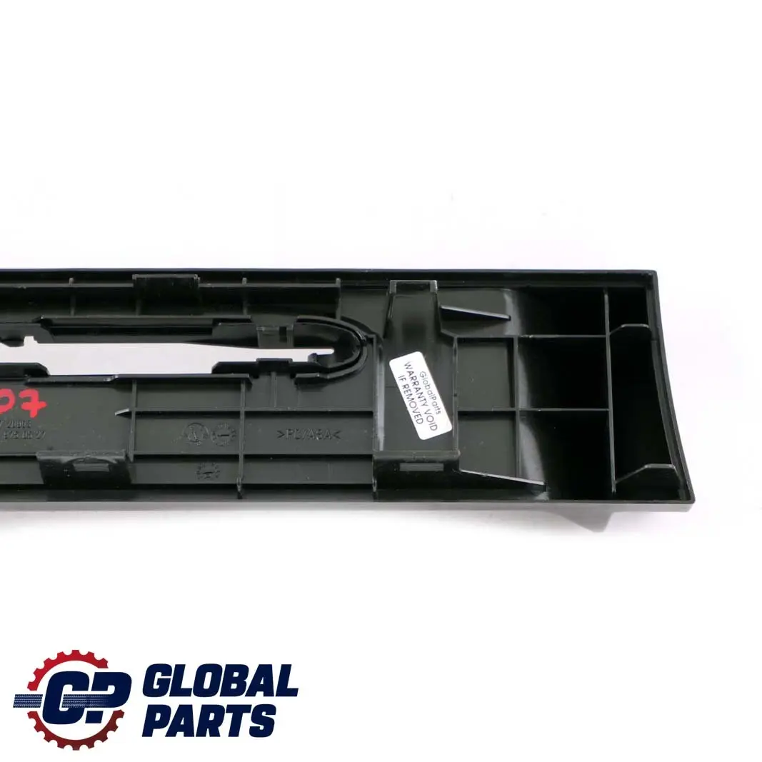 Arceau de protection pour banquette arrière pour Mercedes A207 à propos du numéro de pièce A2079750527 Mercedes A207 Arceau de protection pour banquette arrière - SKU A2079750527 - Numéro de pièce A2079750527