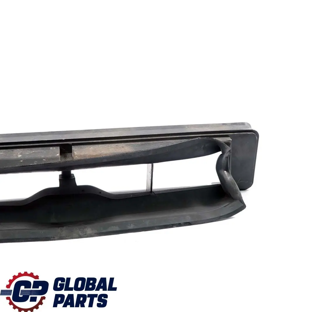 Mercedes Benz CLK W208 C208 Benzin Kühlerzarge Kühlergrill Ladeluft A20850505 - SKU A2085050530 - Teilenummer A2085050530