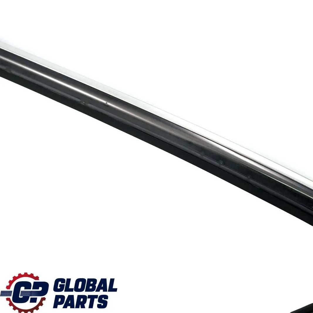 Mercedes Clase CLK W208 Trasera Derecha O / Cuarto Ventana Marco Tira De Cromo - SKU A2086700887 - Número de pieza A2086700887