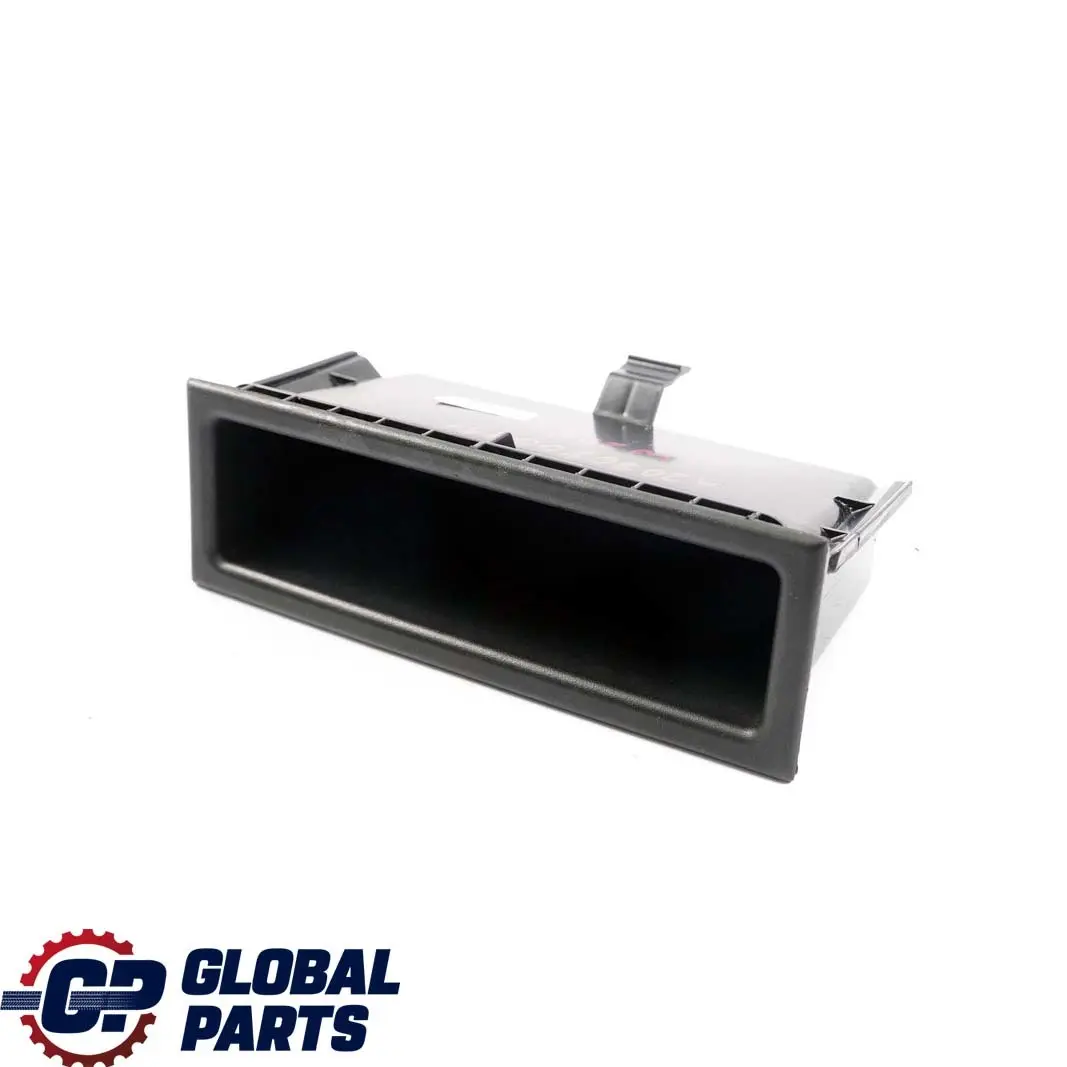 W208 Półka kieszeń pod radio konsola do MERCEDES CLK o numerze A2086800191 MERCEDES CLK W208 Półka kieszeń pod radio konsola - SKU A2086800191 - Numer Części A2086800191