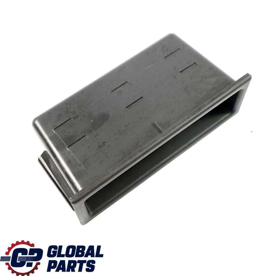 W208 Półka kieszeń pod radio konsola do MERCEDES CLK o numerze A2086800191 MERCEDES CLK W208 Półka kieszeń pod radio konsola - SKU A2086800191 - Numer Części A2086800191