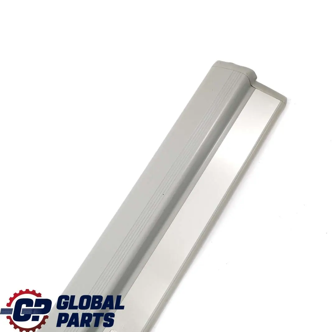 Mercedes-Benz C208 W208 Porte Avant Einstiegleistung Moulage Gris pour à propos du numéro de pièce A2086800235 Mercedes-Benz C208 W208 Porte Avant Einstiegleistung Moulage Gris - SKU A2086800235 - Numéro de pièce A2086800235