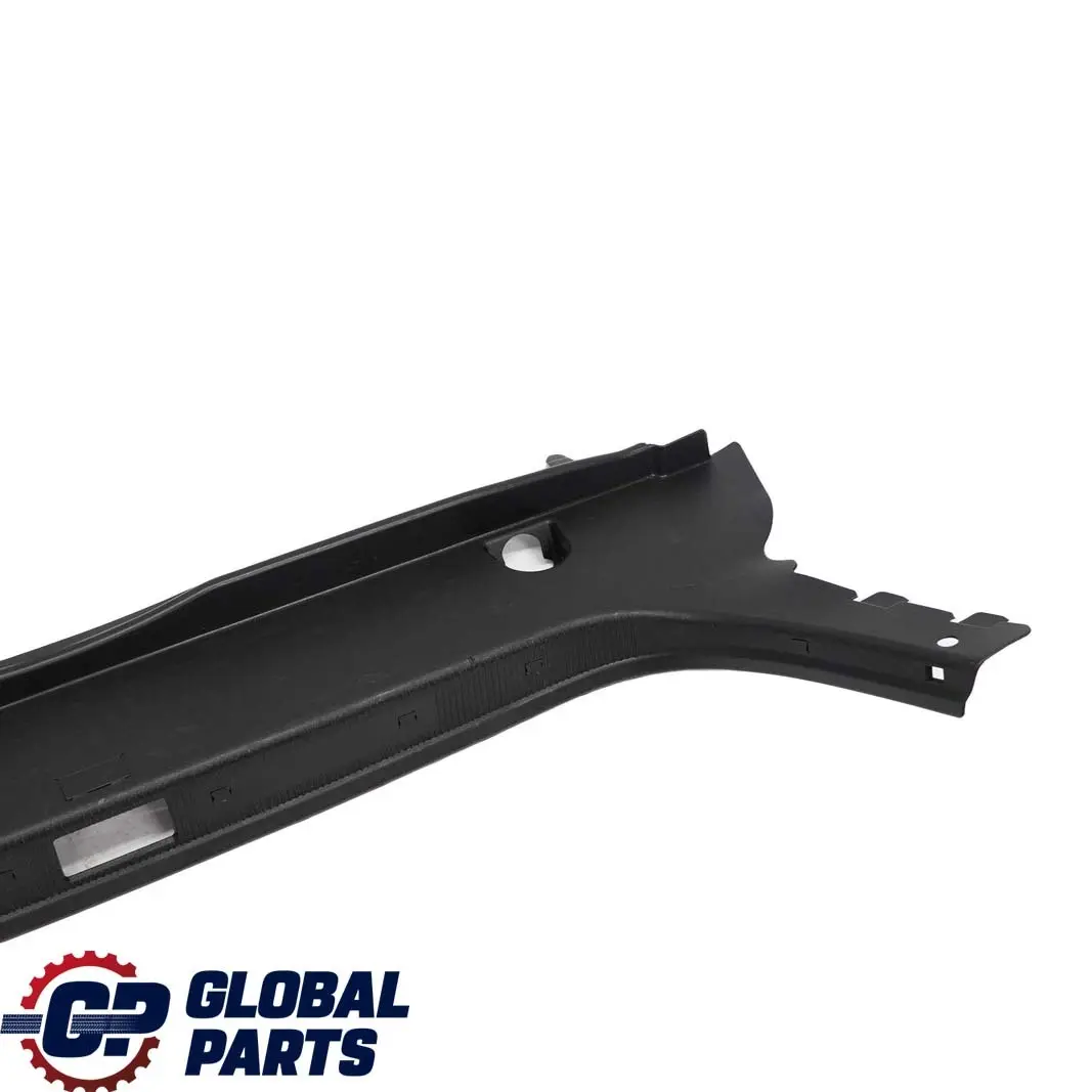 Mercedes-Benz Clase CLK W208 Maletero Carga Borde Tapa para con número de pieza A2086940625 Mercedes-Benz Clase CLK W208 Maletero Carga Borde Tapa - SKU A2086940625 - Número de pieza A2086940625