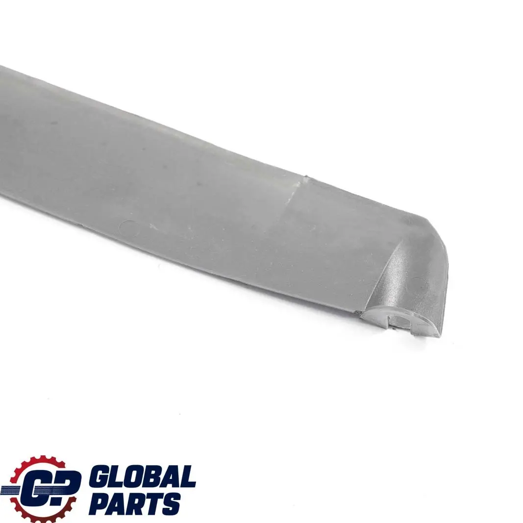 Mercedes-Benz C208 Pareti Parafango Destra Copertura Guarnizione per con numero di parte A2086980598 Mercedes-Benz C208 Pareti Parafango Destra Copertura Guarnizione - SKU A2086980698 - Numero di parte A2086980598