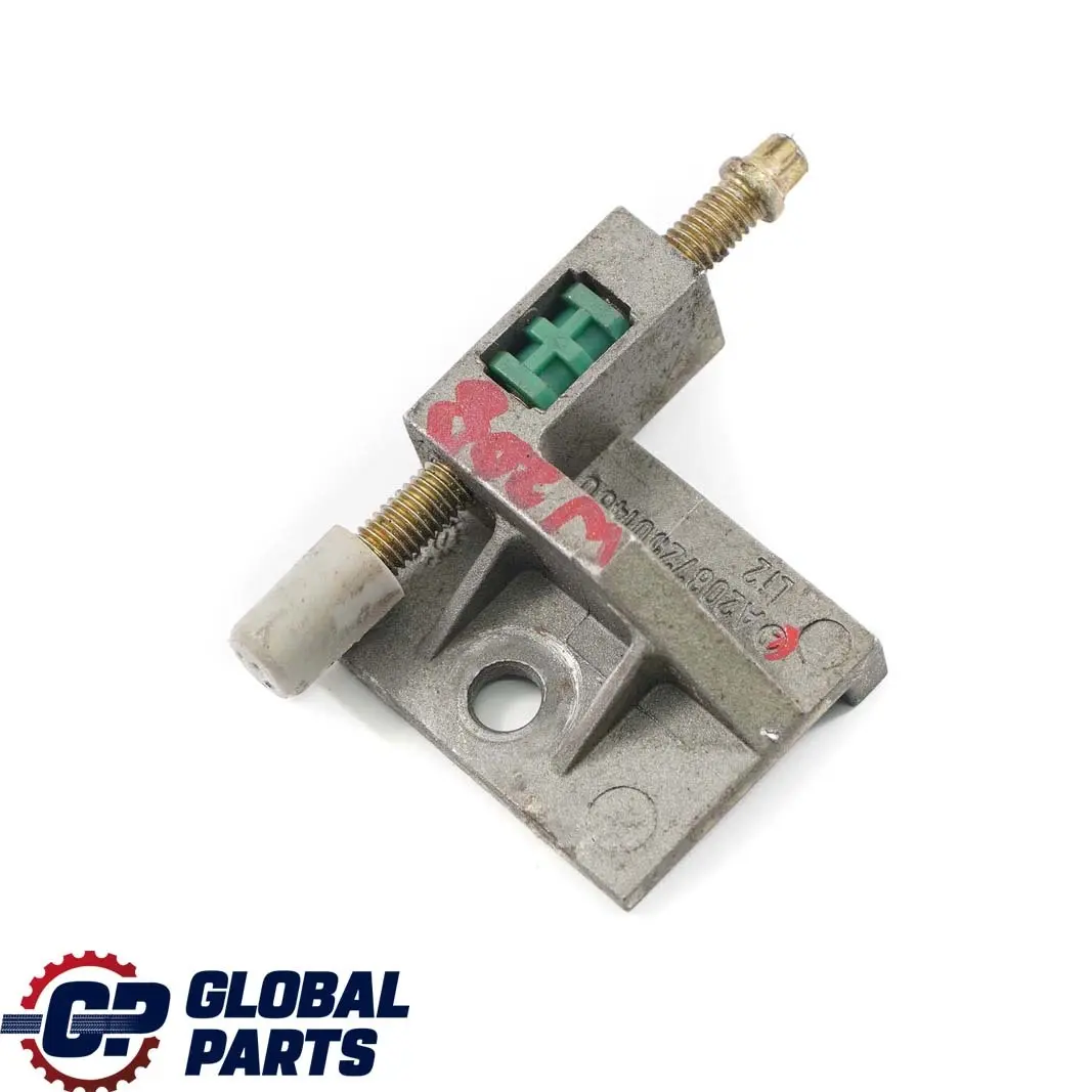 Mercedes-Benz CLK W208 C208 Fenster Verstellung Fensterhalter Links für mit Teilenummer A2087250148 Mercedes-Benz CLK W208 C208 Fenster Verstellung Fensterhalter Links - SKU A2087250148 - Teilenummer A2087250148