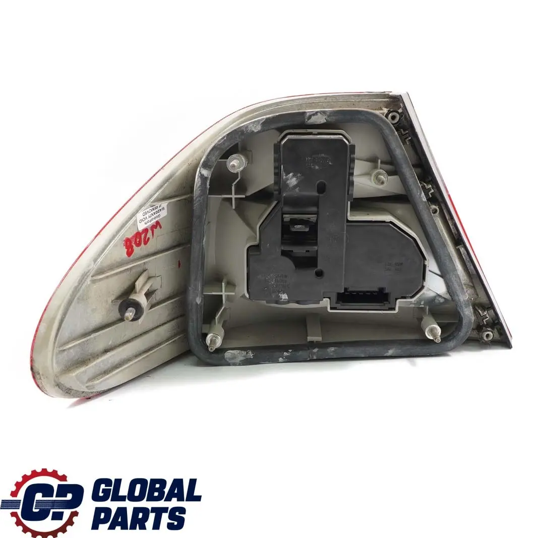 Mercedes-Benz CLK W208 C208 Trasera Derecha O / S Luz Trasera Lado para con número de pieza A2088200264 Mercedes-Benz CLK W208 C208 Trasera Derecha O / S Luz Trasera Lado - SKU A2088200264 - Número de pieza A2088200264