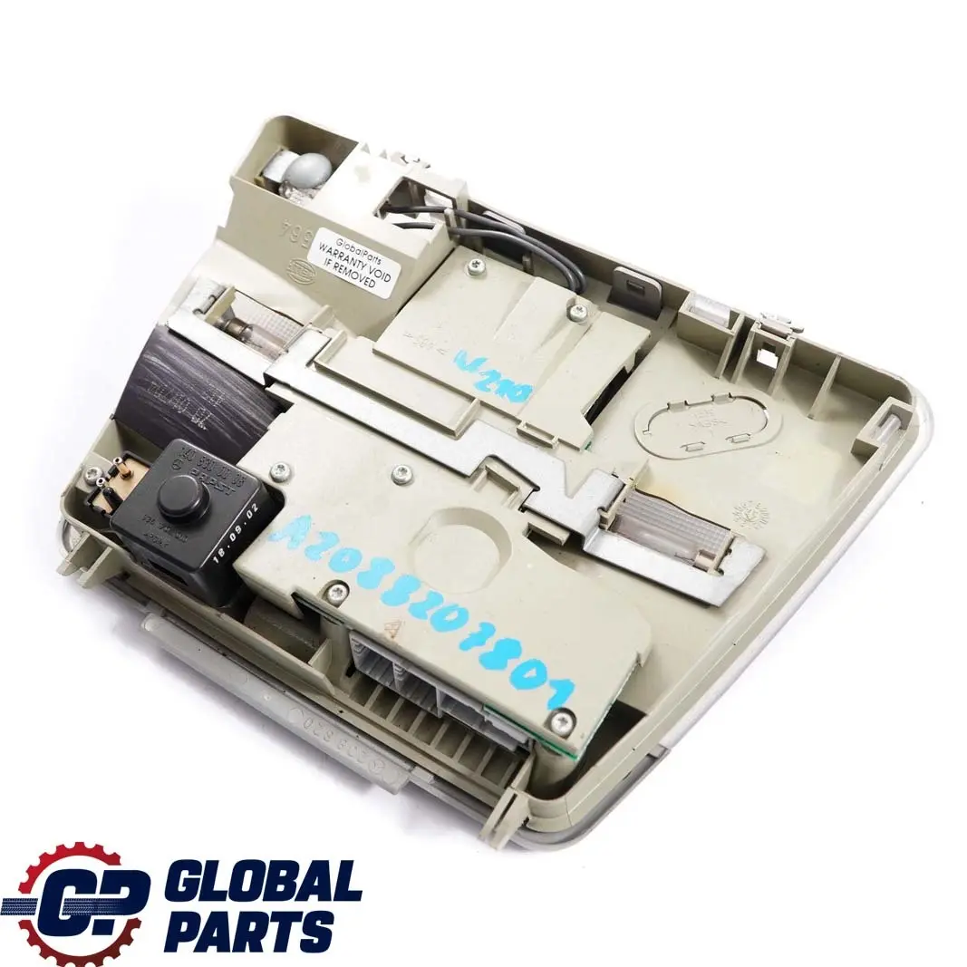Mercedes-Benz C E S202 S210 Unit? controllo della luce interna tetto per con numero di parte A2088207801 Mercedes-Benz C E S202 S210 Unit? controllo della luce interna tetto - SKU A2088207801 - Numero di parte A2088207801
