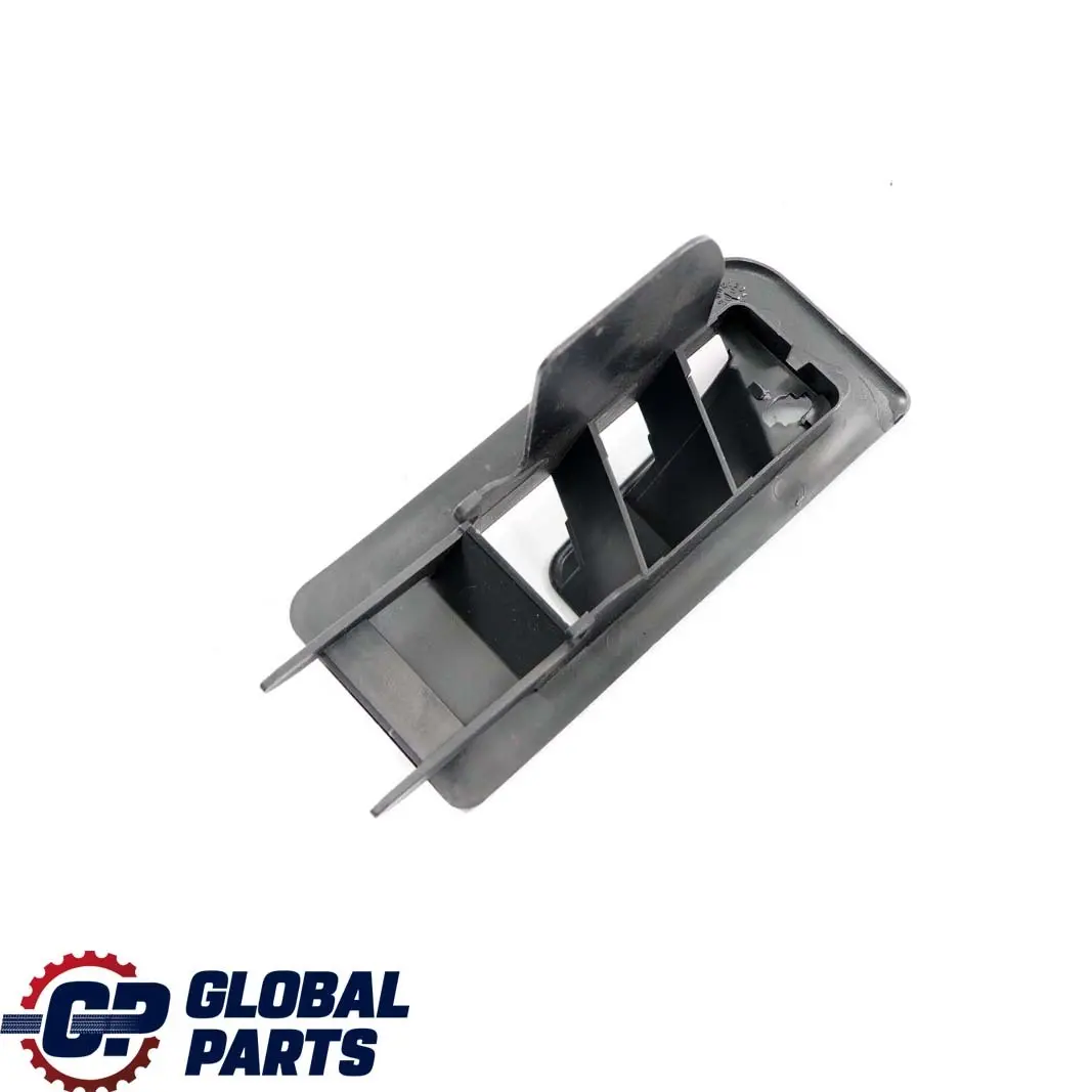 Mercedes-Benz C208 W208 A Gauche Buse D'Air Conduit Grille Plancher A20883001 pour à propos du numéro de pièce A2088300166 Mercedes-Benz C208 W208 A Gauche Buse D'Air Conduit Grille Plancher A20883001 - SKU A2088300166 - Numéro de pièce A2088300166