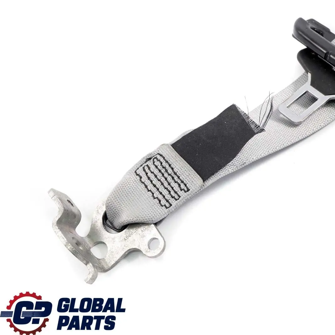 Mercedes-Benz CLK-Klasse C208 Sicherheitsgurt Hinten Rechts Grau für mit Teilenummer A2088600485 Mercedes-Benz CLK-Klasse C208 Sicherheitsgurt Hinten Rechts Grau - SKU A2088600485 - Teilenummer A2088600485