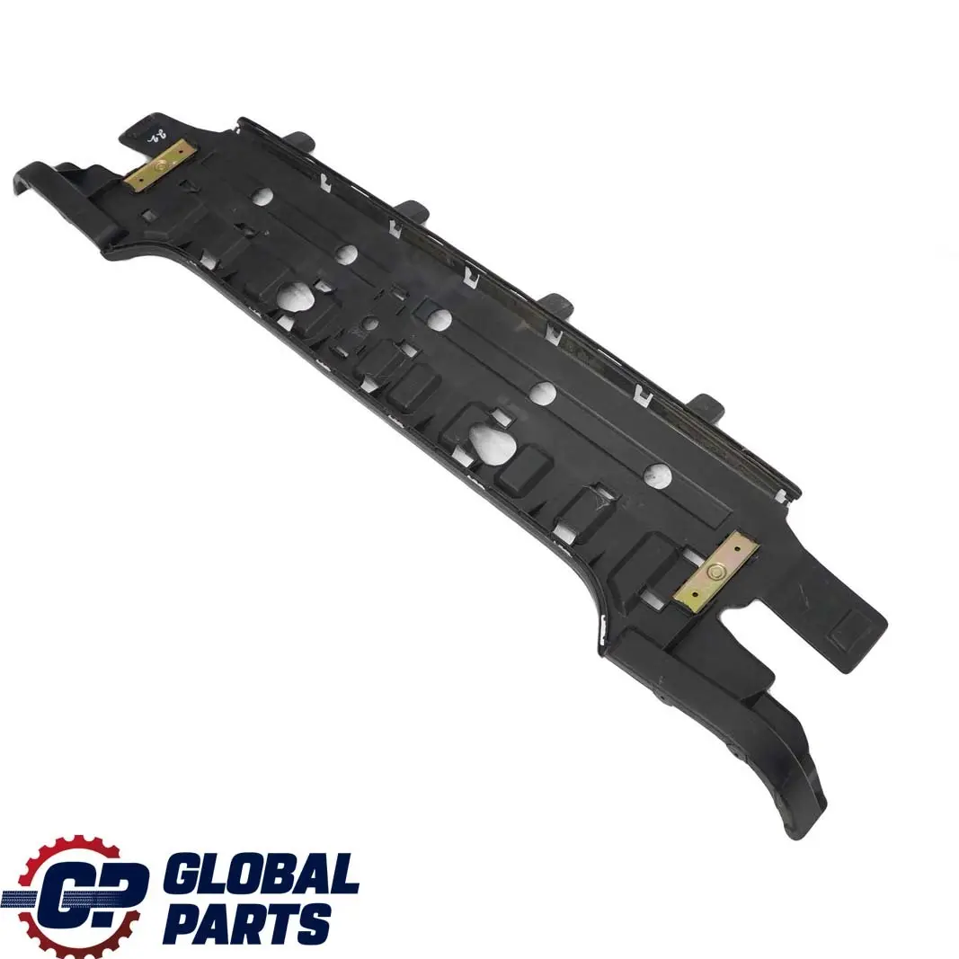 Mercedes-Benz CLK W208 Stossfänger Hinten Halterung Abdeckung für mit Teilenummer A2088800052 Mercedes-Benz CLK W208 Stossfänger Hinten Halterung Abdeckung - SKU A2088800052 - Teilenummer A2088800052