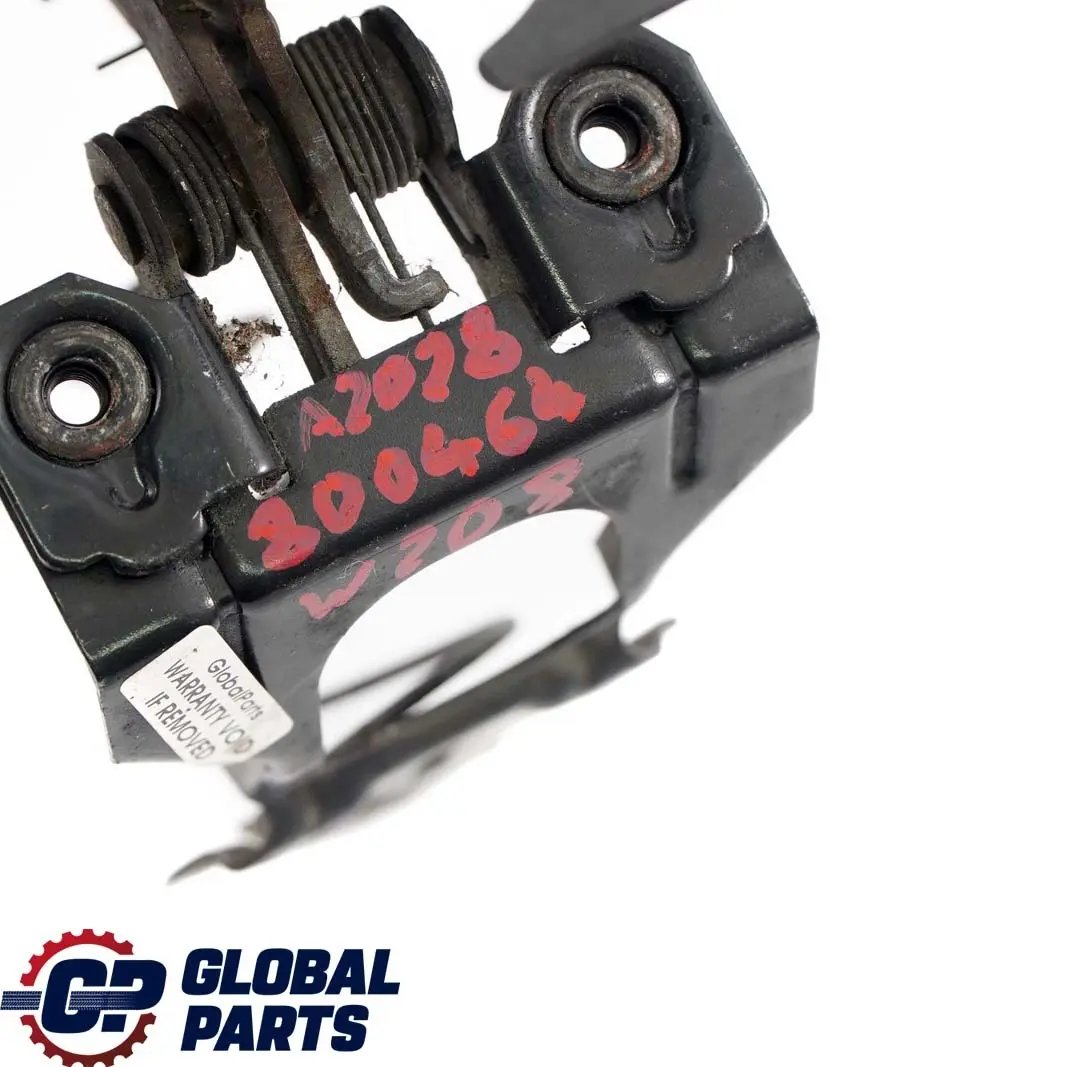 Mercedes-benz CLK A208 C208 W208 Capot Verrouiller Chateau pour à propos du numéro de pièce A2088870127 Mercedes-benz CLK A208 C208 W208 Capot Verrouiller Chateau - SKU A2088870127 - Numéro de pièce A2088870127