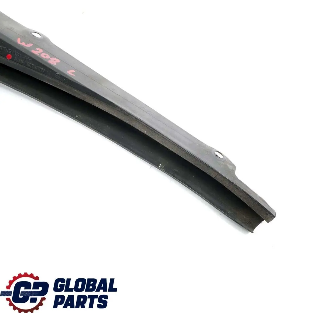W208 Capo Sello Burlete Delantero Izquierdo Junta Motor para Mercedes con número de pieza A2088870198 Mercedes W208 Capo Sello Burlete Delantero Izquierdo Junta Motor - SKU A2088870198 - Número de pieza A2088870198