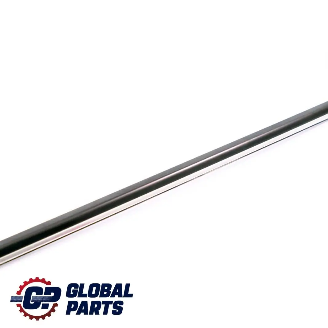 Striscia rivestimento finestrino posteriore sinistro Modanatura per Mercedes C209 con numero di parte A2096700322 Mercedes C209 Striscia rivestimento finestrino posteriore sinistro Modanatura - SKU A2096700322 - Numero di parte A2096700322