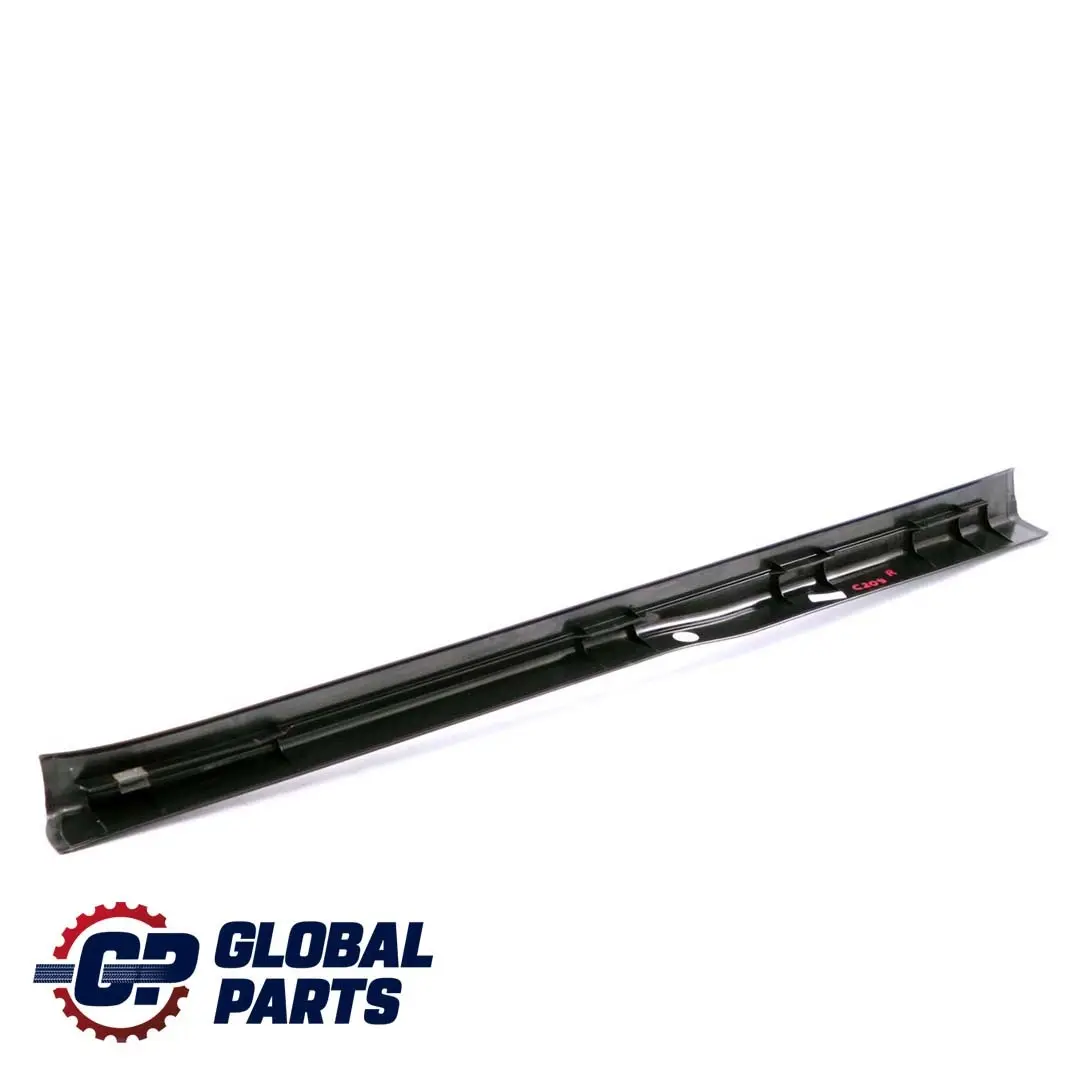 Derecha umbral de la puerta Paso Placa Entrada Cubierta Trim para Mercedes C209 W209 con número de pieza A2096800835 Mercedes C209 W209 Derecha umbral de la puerta Paso Placa Entrada Cubierta Trim - SKU A2096800835 - Número de pieza A2096800835