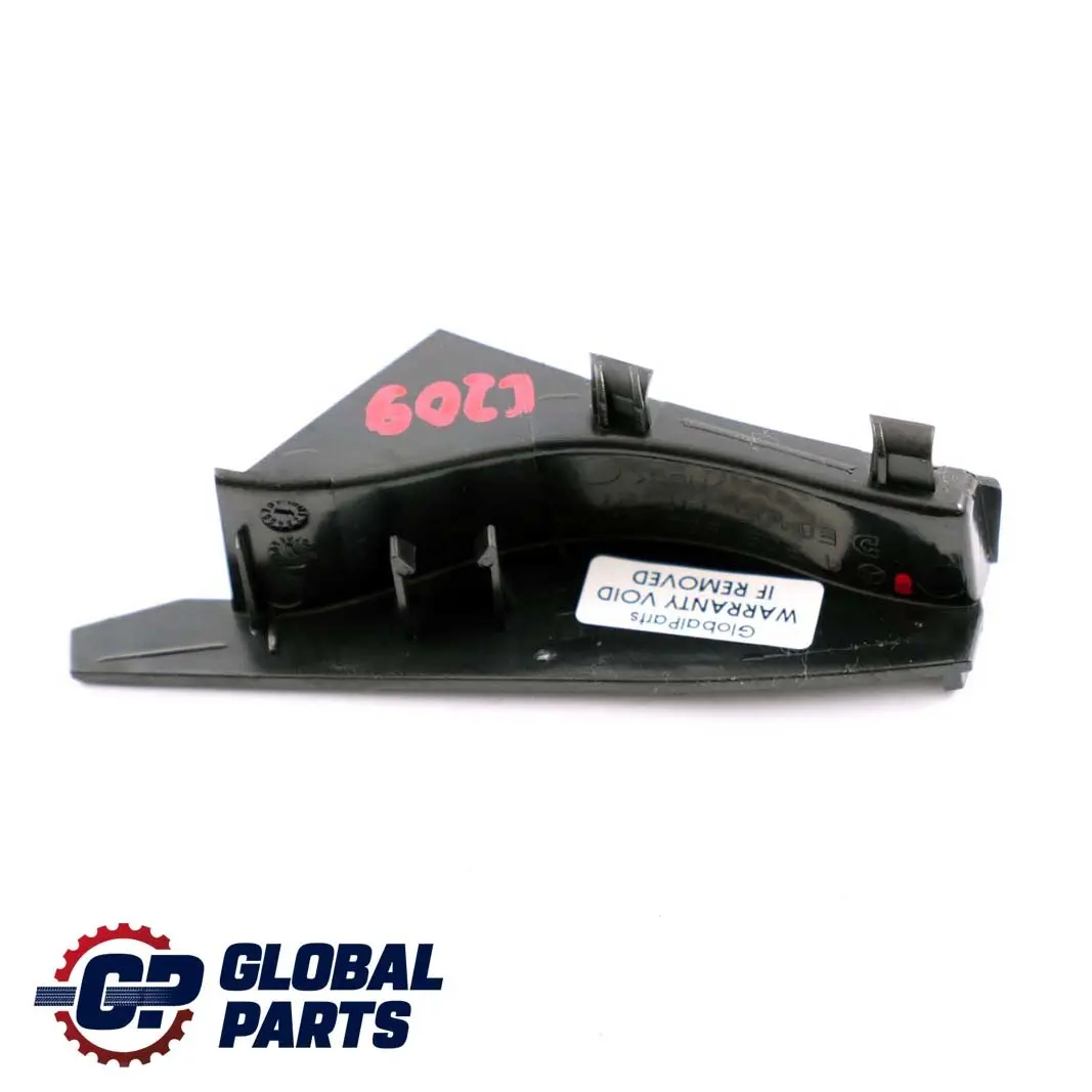 Frontal Cenicero Tapa lateral Recorte en blanco para Mercedes C209 W209 con número de pieza A2096830108 Mercedes C209 W209 Frontal Cenicero Tapa lateral Recorte en blanco - SKU A2096830108 - Número de pieza A2096830108