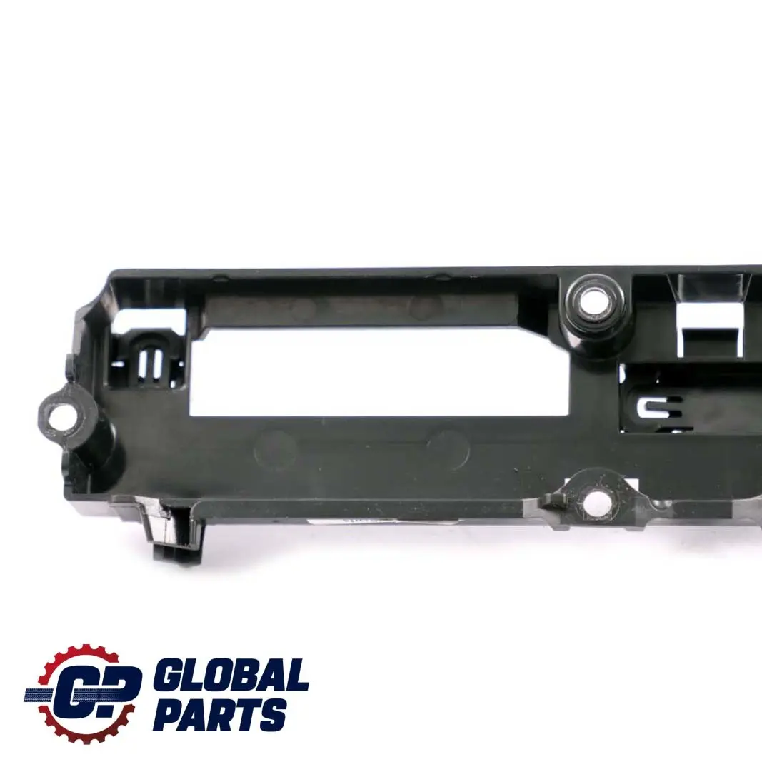Mercedes CLK-Class C209 Hazard Control Panel Soporte del Interruptor - SKU A2096890031 - Número de pieza A2096890031