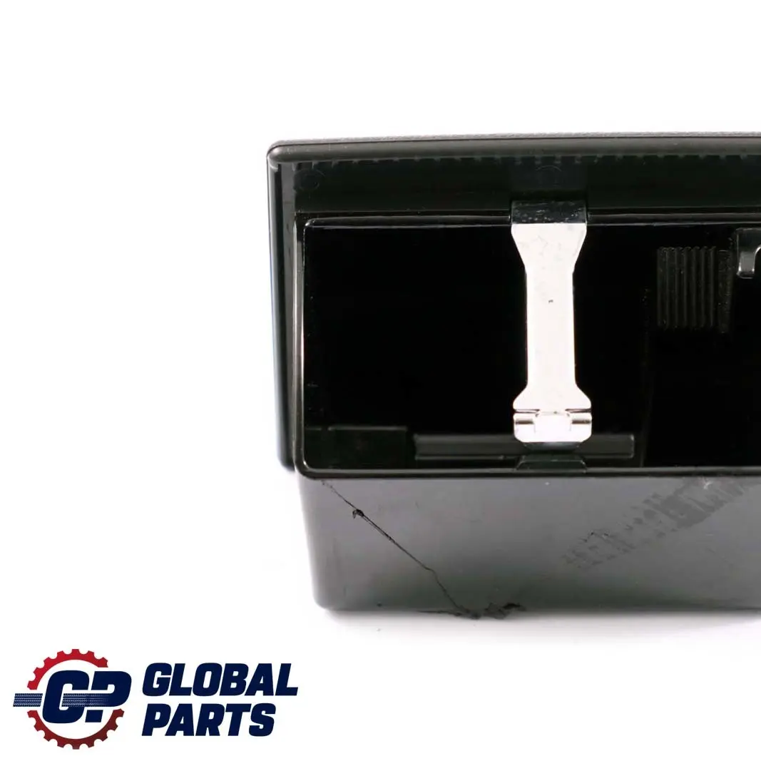 Consola central trasera Cenicero Bandeja Cenizas para Mercedes W203 C209 con número de pieza A2098100130 Mercedes W203 C209 Consola central trasera Cenicero Bandeja Cenizas - SKU A2098100130-1 - Número de pieza A2098100130