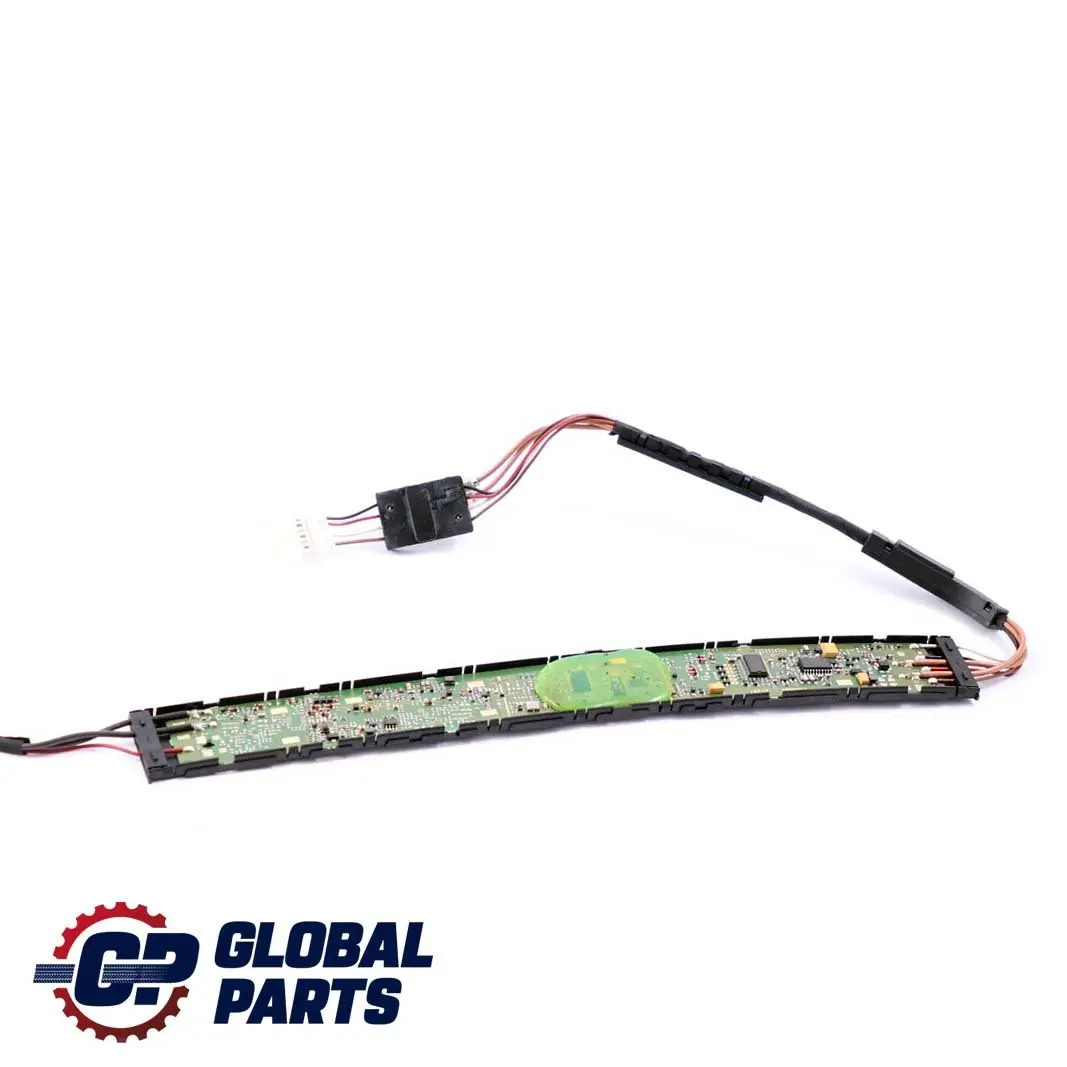 Mercedes CLK C209 W209 Antena Amplificador - SKU A2098204189 - Número de pieza A2098204189