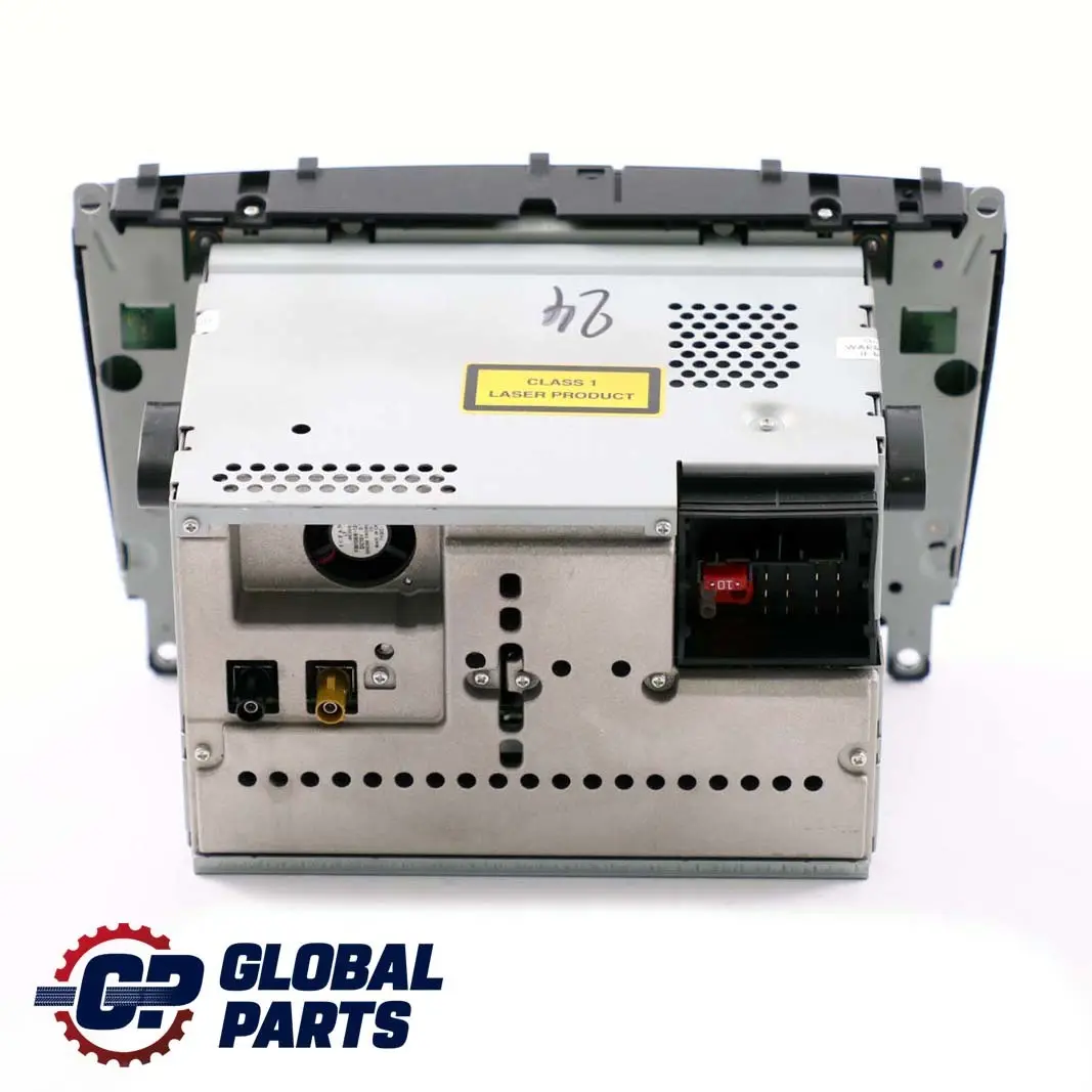 CLK-Class C209 W209 CD Player Radio Stereo Head Unit para Mercedes con número de pieza A2098206589 Mercedes CLK-Class C209 W209 CD Player Radio Stereo Head Unit - SKU A2098206589 - Número de pieza A2098206589