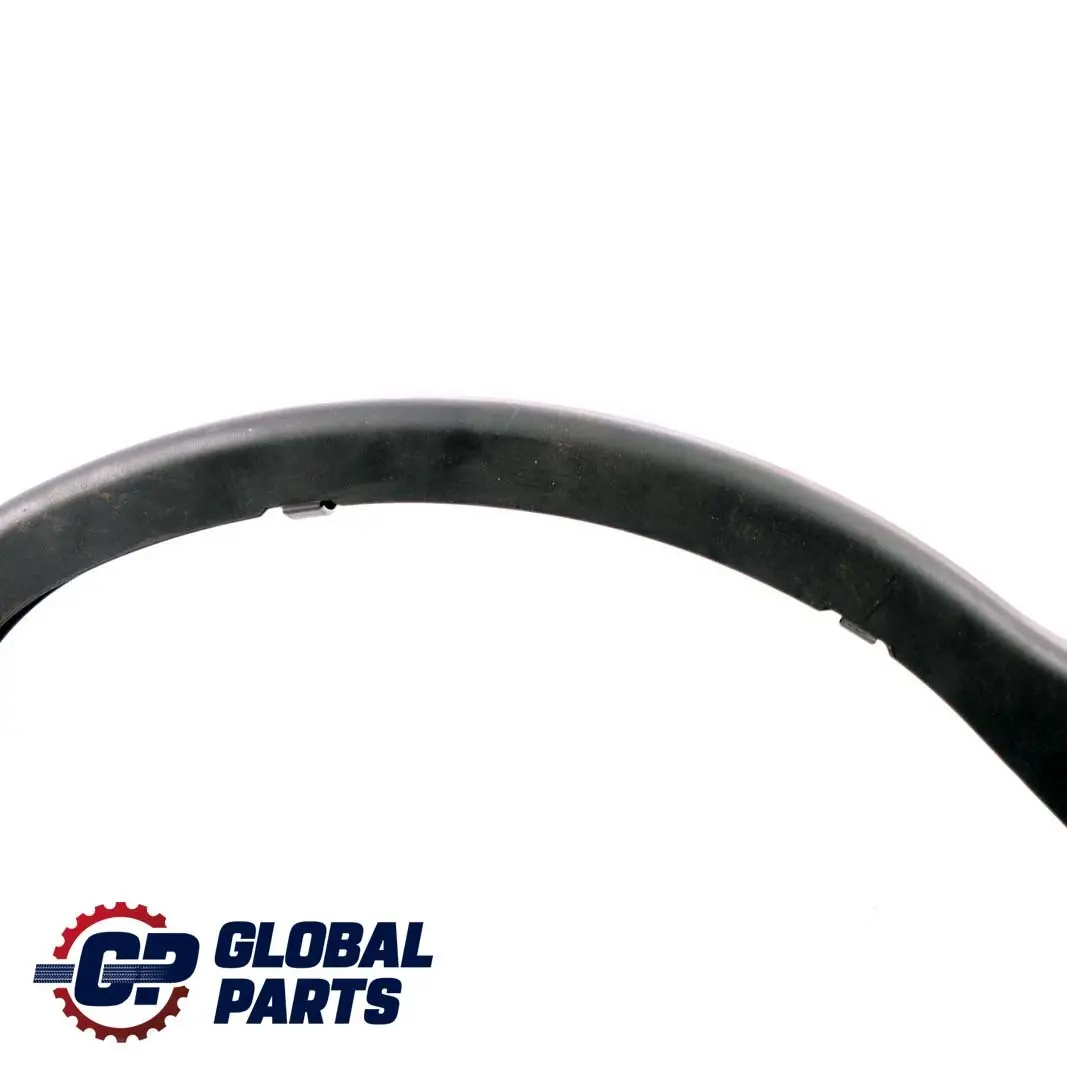 Coperchio cerniera bagagliaio posteriore destro per Mercedes C209 W209 con numero di parte A2098211289 Mercedes C209 W209 Coperchio cerniera bagagliaio posteriore destro - SKU A2098211289 - Numero di parte A2098211289