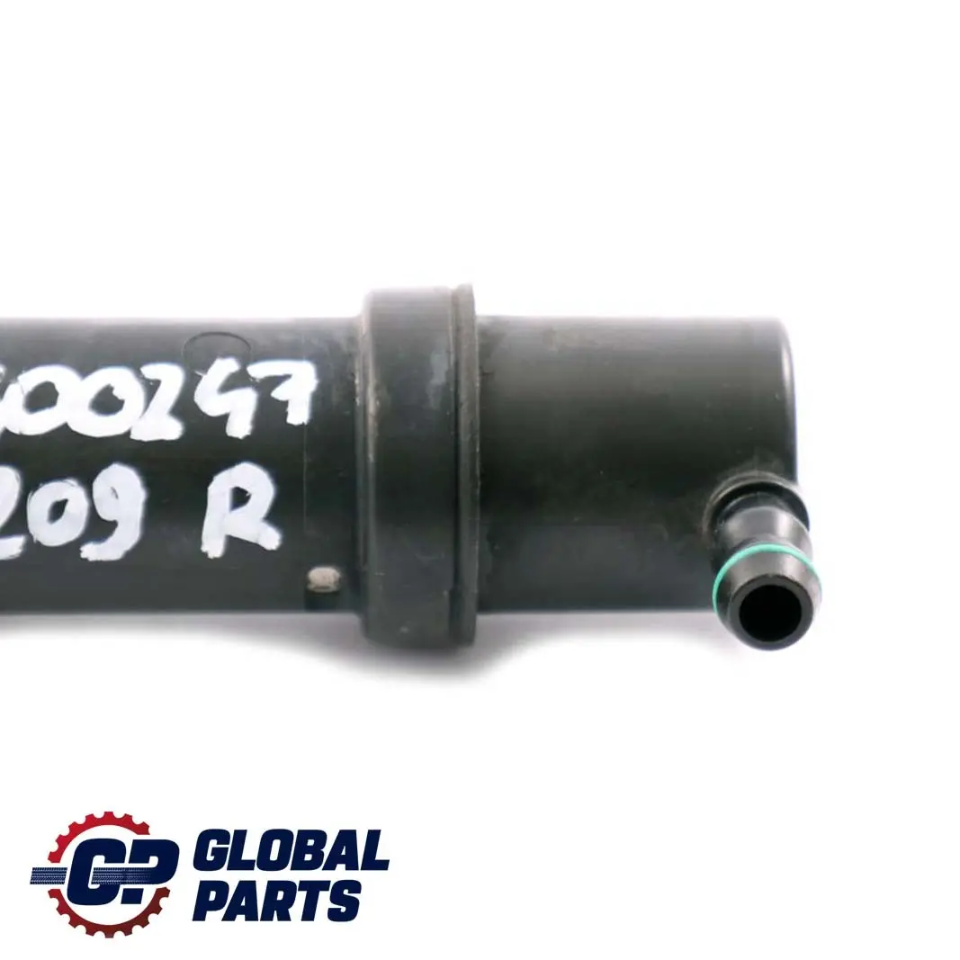 Clase CLK C209 Limpiafaros Boquilla derecha para Mercedes con número de pieza A2098600247 Mercedes Clase CLK C209 Limpiafaros Boquilla derecha - SKU A2098600247 - Número de pieza A2098600247