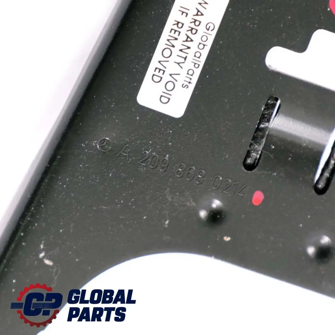 Support Ceinture de Sécurité Arrière Droite pour Mercedes CLK C209 W209 à propos du numéro de pièce A2098680214 Mercedes CLK C209 W209 Support Ceinture de Sécurité Arrière Droite - SKU A2098680214 - Numéro de pièce A2098680214