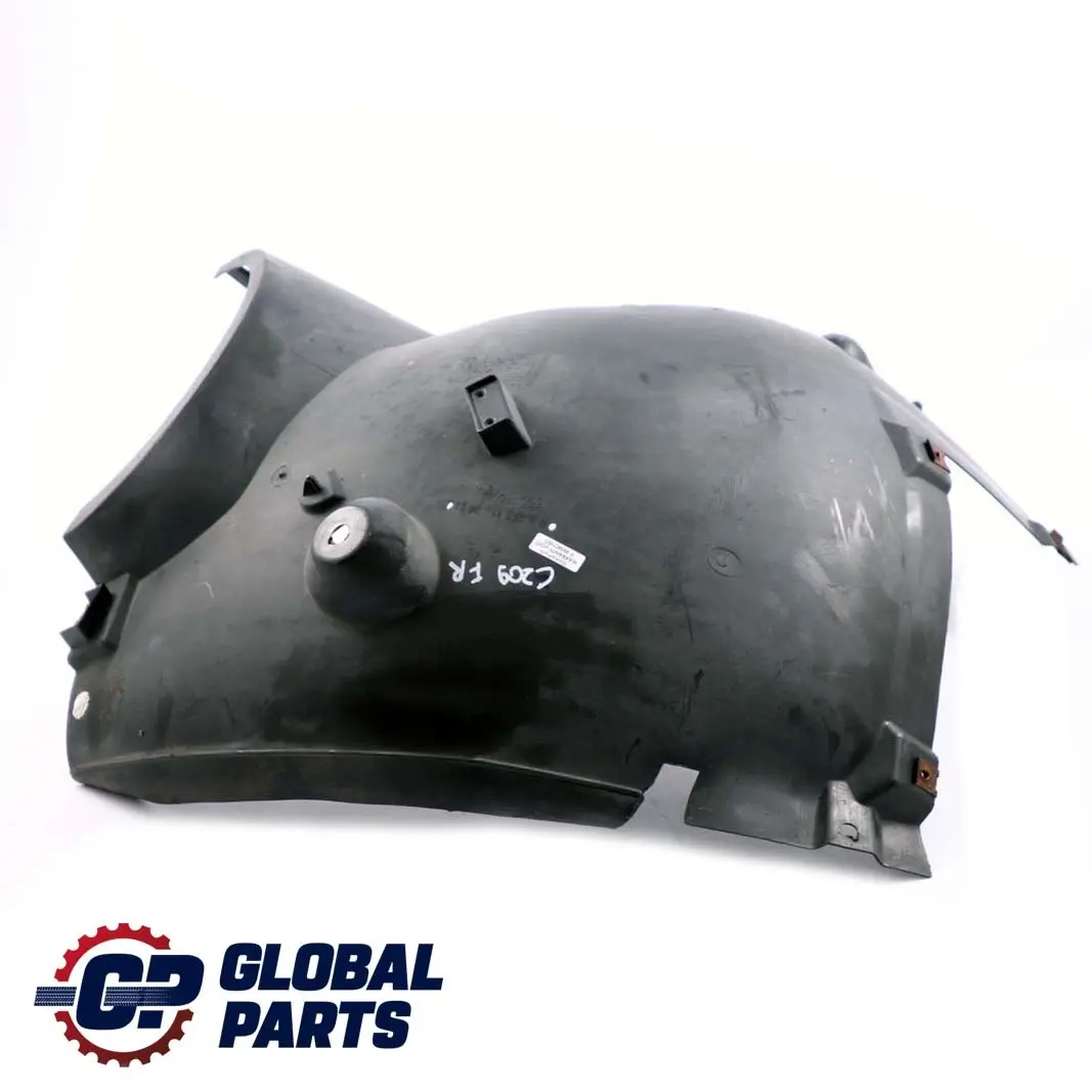 Benz CLK C209 Sezione anteriore destra Copertura arco ruota per Mercedes con numero di parte A2098840622 Mercedes Benz CLK C209 Sezione anteriore destra Copertura arco ruota - SKU A2098840622 - Numero di parte A2098840622