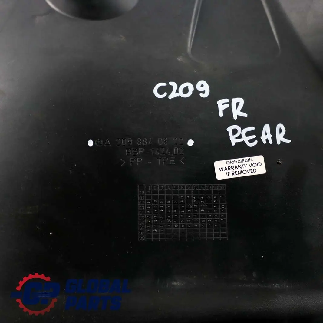 Heckbereich vorne rechts Radkastenverkleidung für Mercedes C209 mit Teilenummer A2098840822 Mercedes C209 Heckbereich vorne rechts Radkastenverkleidung - SKU A2098840822 - Teilenummer A2098840822