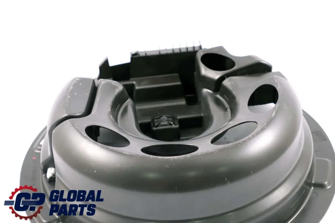 Rueda Repuesto Soporte Tapa Caja de Herramientas para Mercedes W203 C209 con número de pieza A2098980207 Mercedes W203 C209 Rueda Repuesto Soporte Tapa Caja de Herramientas - SKU A2098980207 - Número de pieza A2098980207