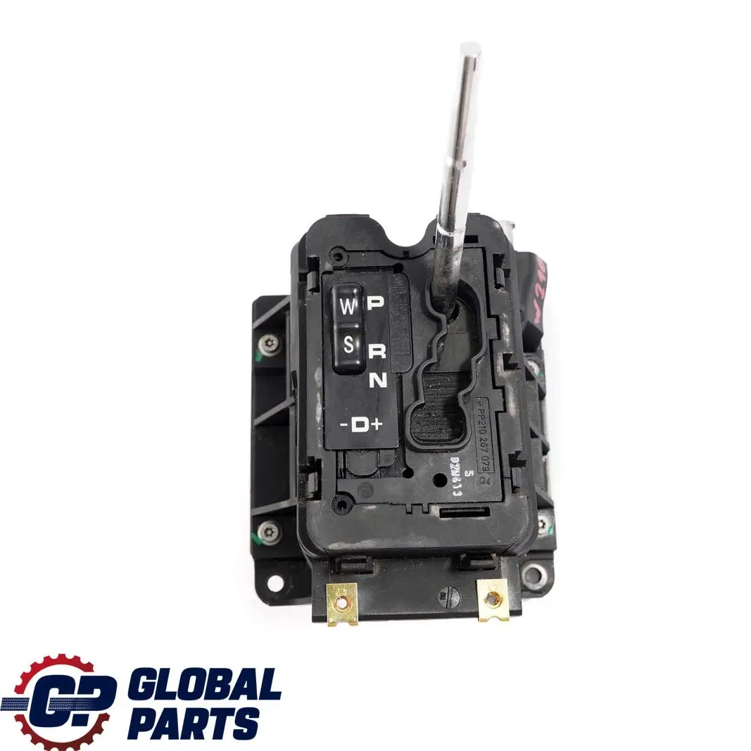 Mécanisme de sélection de boîte vitesses automatique pour Mercedes W210 à propos du numéro de pièce A2102670524 Mercedes W210 Mécanisme de sélection de boîte vitesses automatique - SKU A2102670524 - Numéro de pièce A2102670524