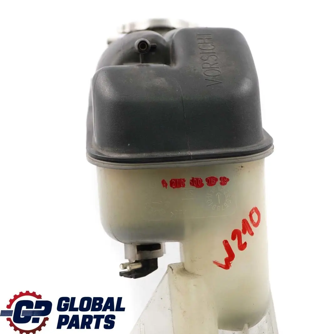 Serbatoio di espansione del refrigerante Bottiglia per Mercedes W210 con numero di parte A2105000849 Mercedes W210 Serbatoio di espansione del refrigerante Bottiglia - SKU A2105000849 - Numero di parte A2105000849