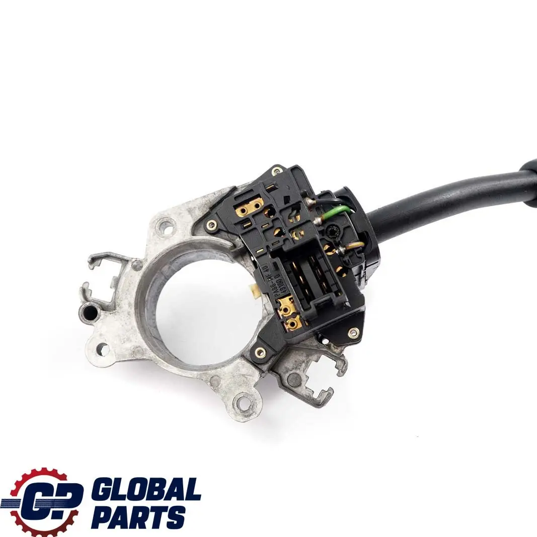 Interruttore stelo tergicristallo indicatore per Mercedes CLK C208 W210 con numero di parte A2105450110 Mercedes CLK C208 W210 Interruttore stelo tergicristallo indicatore - SKU A2105450110 - Numero di parte A2105450110