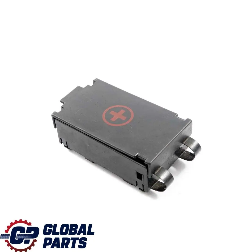 Mercedes-Benz W210 Cable de la Batterie Plus Cache/Capot pour à propos du numéro de pièce A2105451303 Mercedes-Benz W210 Cable de la Batterie Plus Cache/Capot - SKU A2105451303 - Numéro de pièce A2105451303